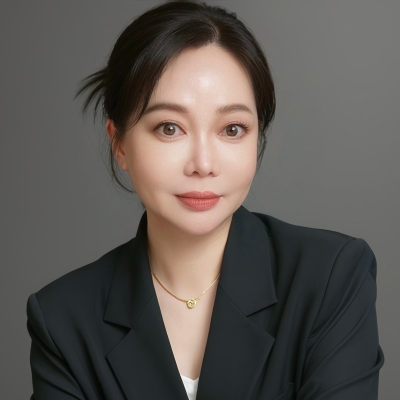 Susie ( Xiuhong) Liu